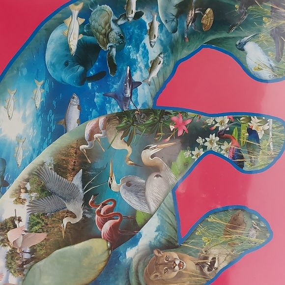 Manatees a 1000piece Jigsaw Puzzle by SunsOut Inc - Picture 4 of 7